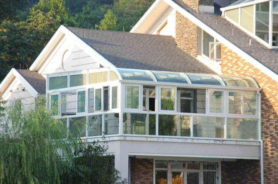 湖南护峰金点门窗幕墙有限公司,断桥平开窗,别墅大门,室内套装门